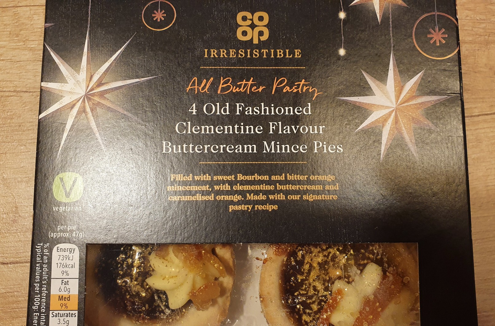 Co-op Old Fashioned Clementine Flavour Buttercream Mince Pie Review 2020